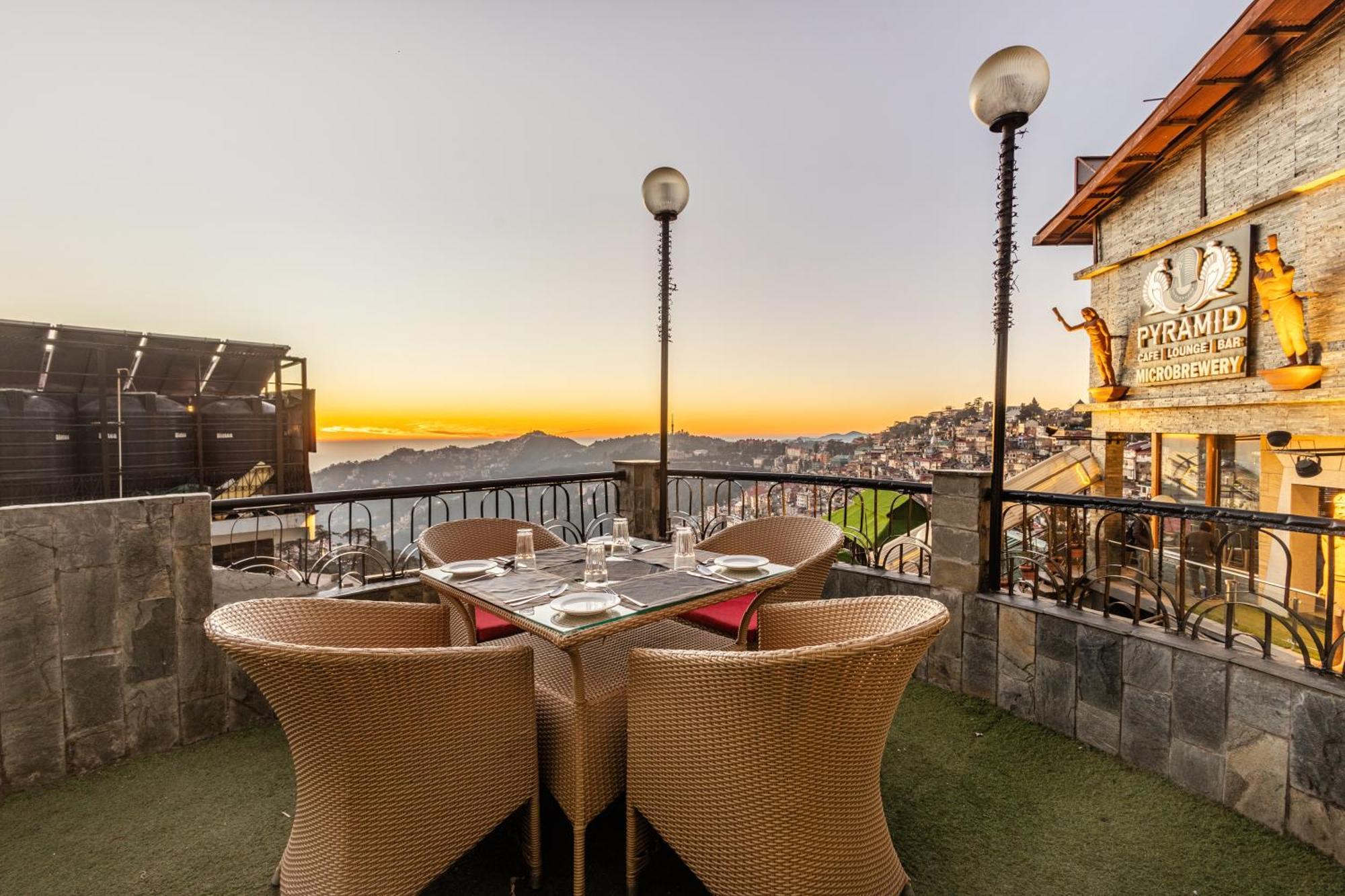 Sterling Legacy Shimla Hotel Exterior photo