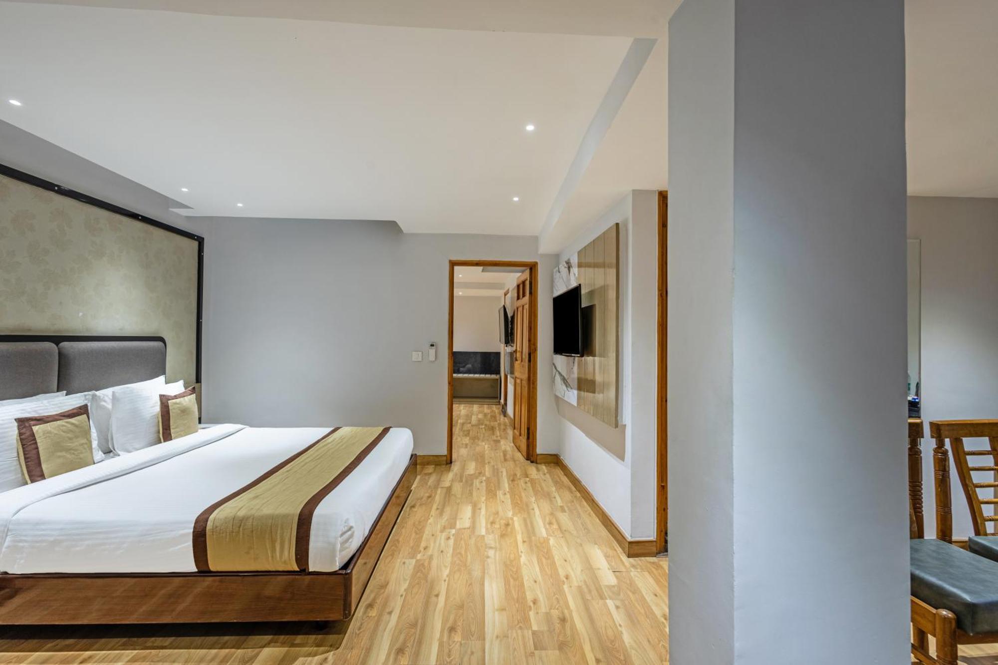 Sterling Legacy Shimla Hotel Exterior photo